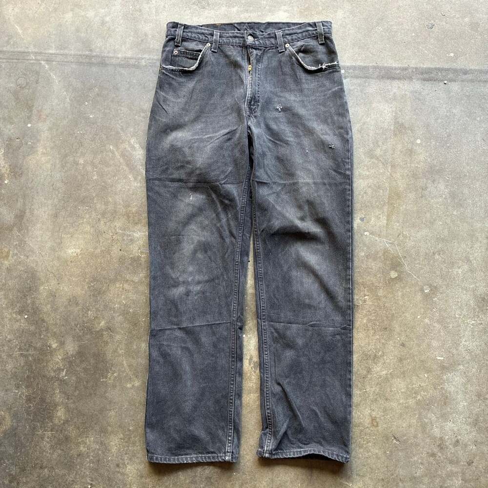 1980’s Levi's 518 Relaxed Size 35x32 orange tab Black Jeans Faded Distressed